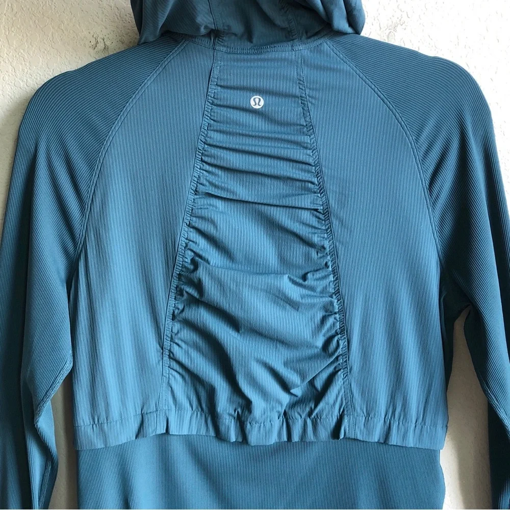Lululemon Dance Studio Jacket Rib Sleeve Reversible Petrol Blue 10 Hoodie
